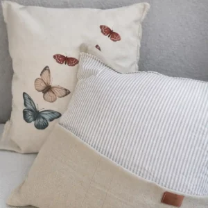 almohadones de manos manos con sentido