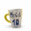 taza illustracion de lionel messi atras